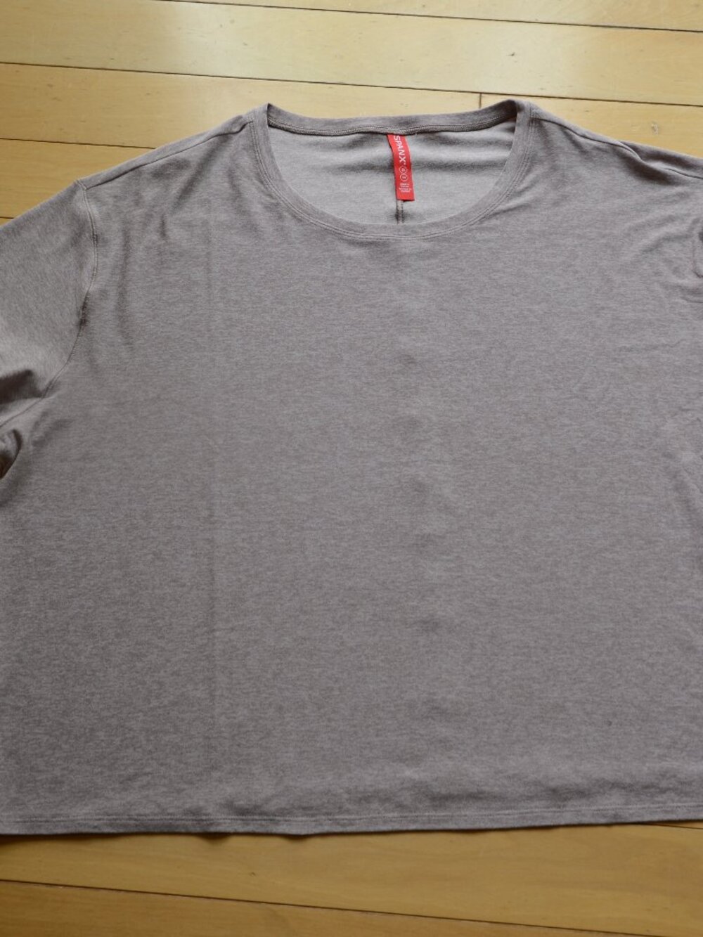 Spanx Short Sleeve Tee Size 2X